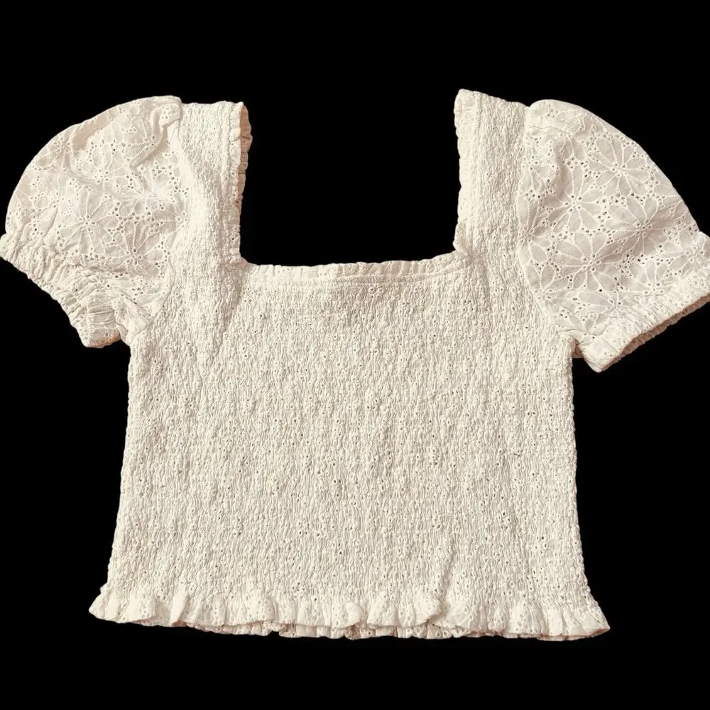 ASTR The Label Women’s Hudson Top White Eyelet Pique Smocked Bodice Size M NWOT - Picture 8 of 12